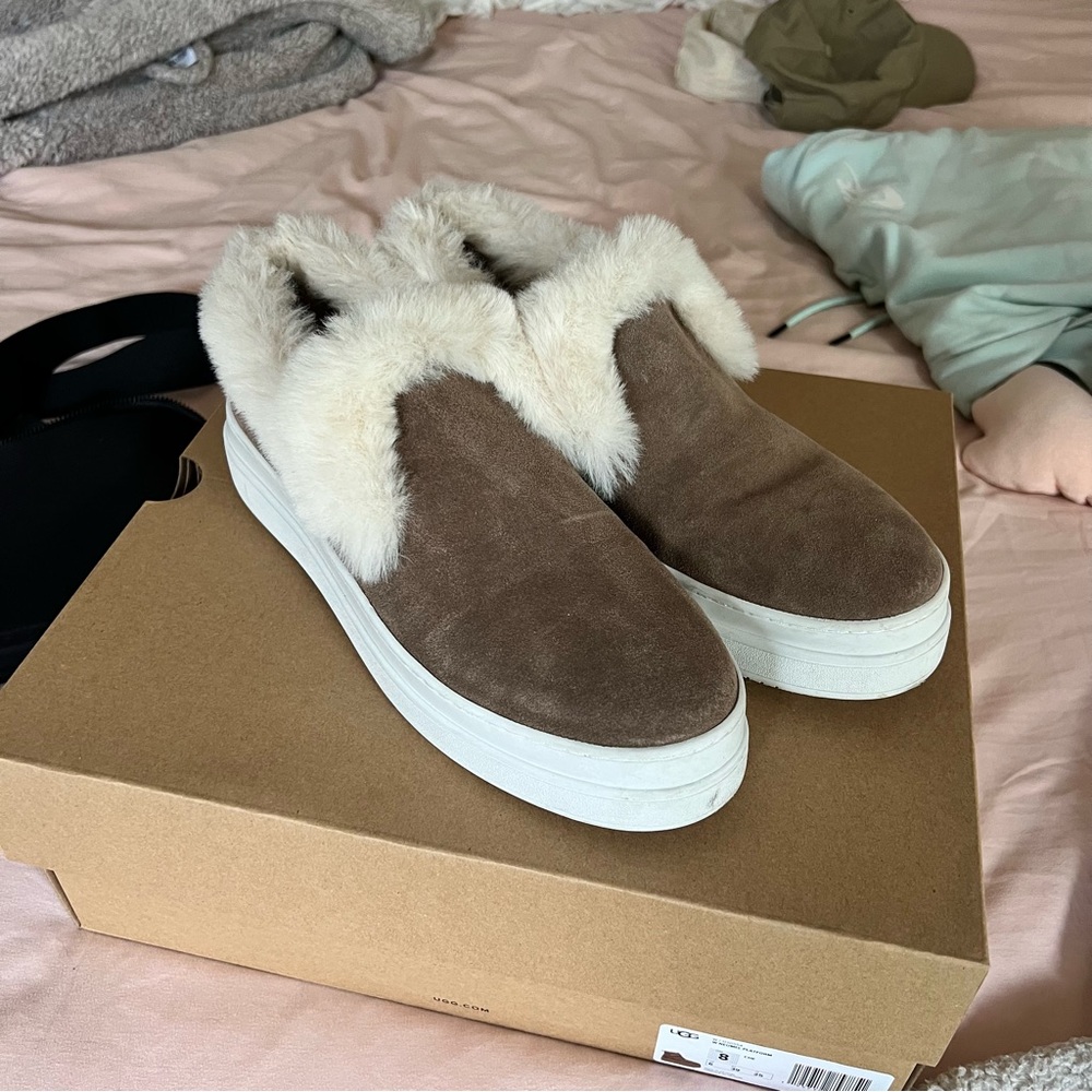 Jslides Fuzzy Sneakers
